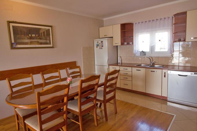 Apartment Domagoj Maslenica Exterior photo